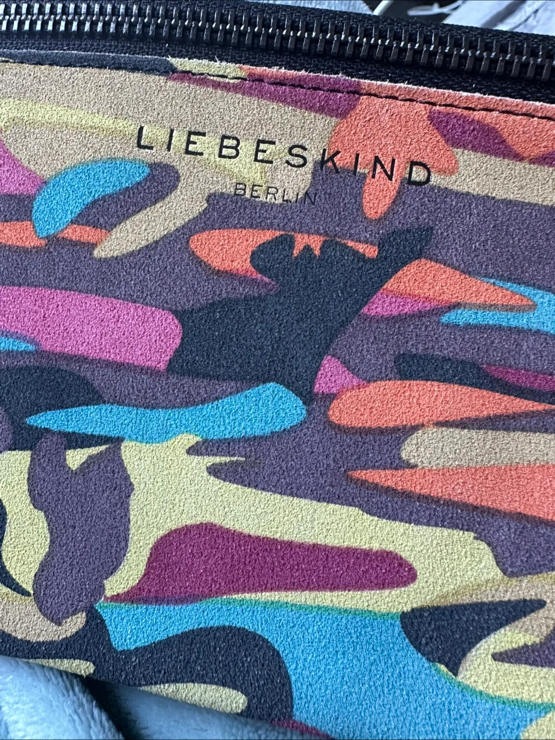 Liebeskind Berlin Multicoloured Camo Zipper Clutch image indicator(5)