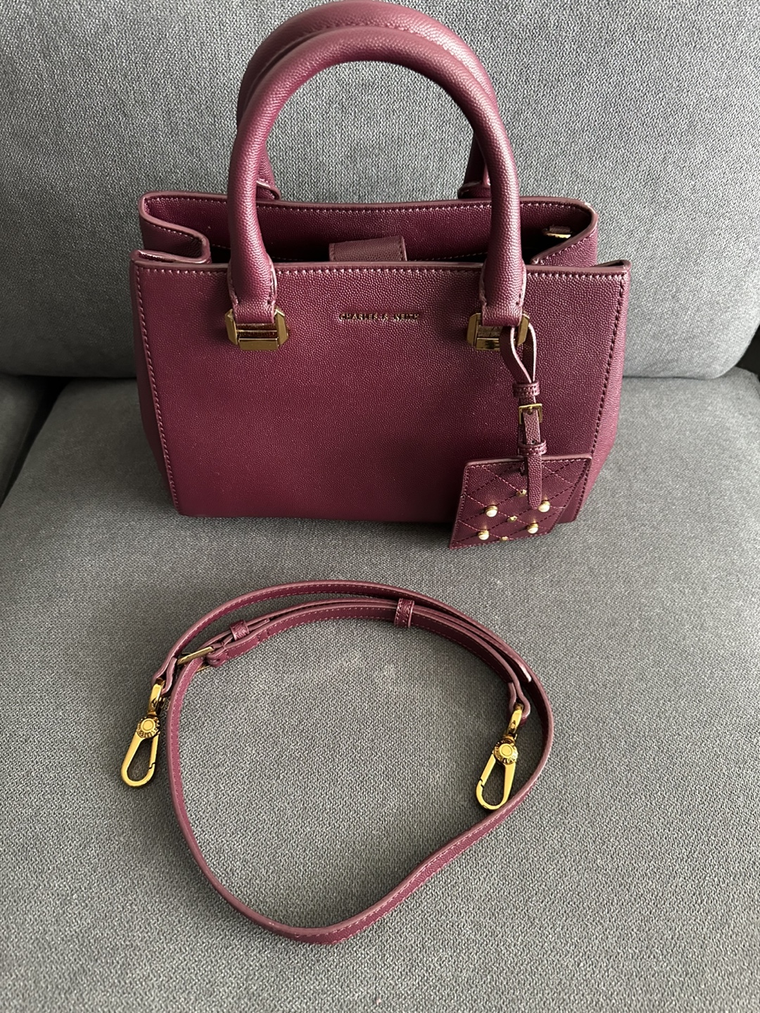 Charles & Keith Burgundy satchel handbag - photo 3