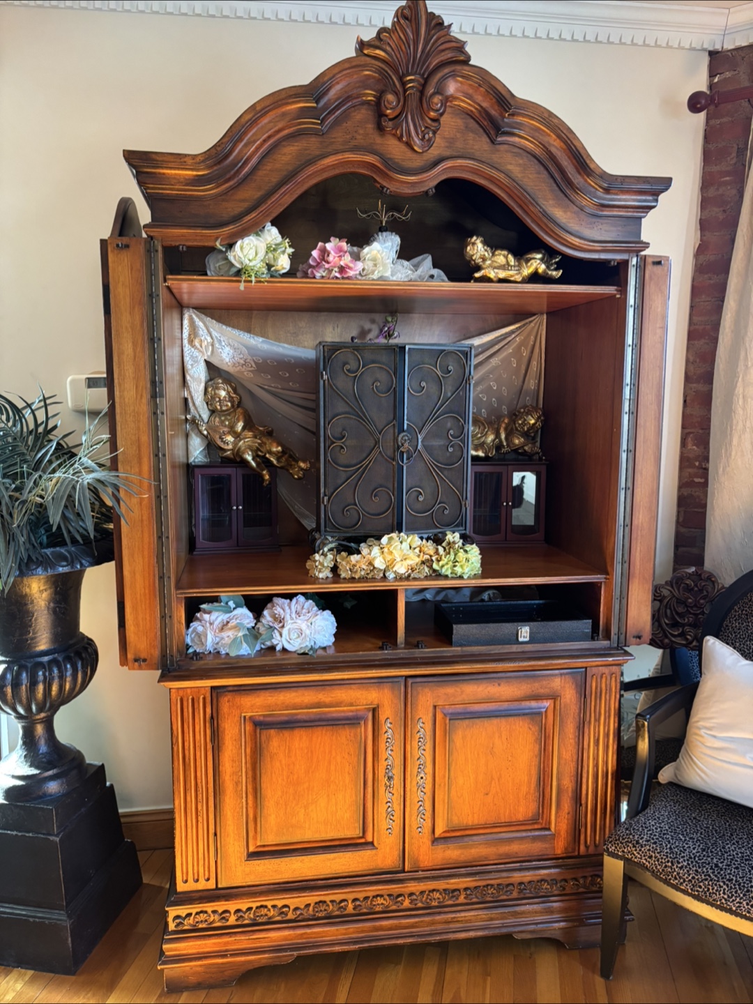 Ornate Wooden Entertainment Center/Armoire
