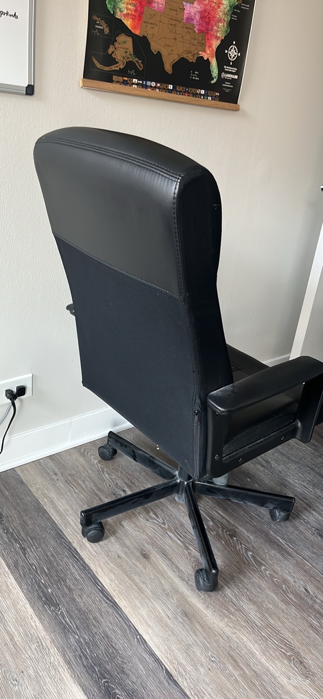 Black Leather Office Chair - photo 2