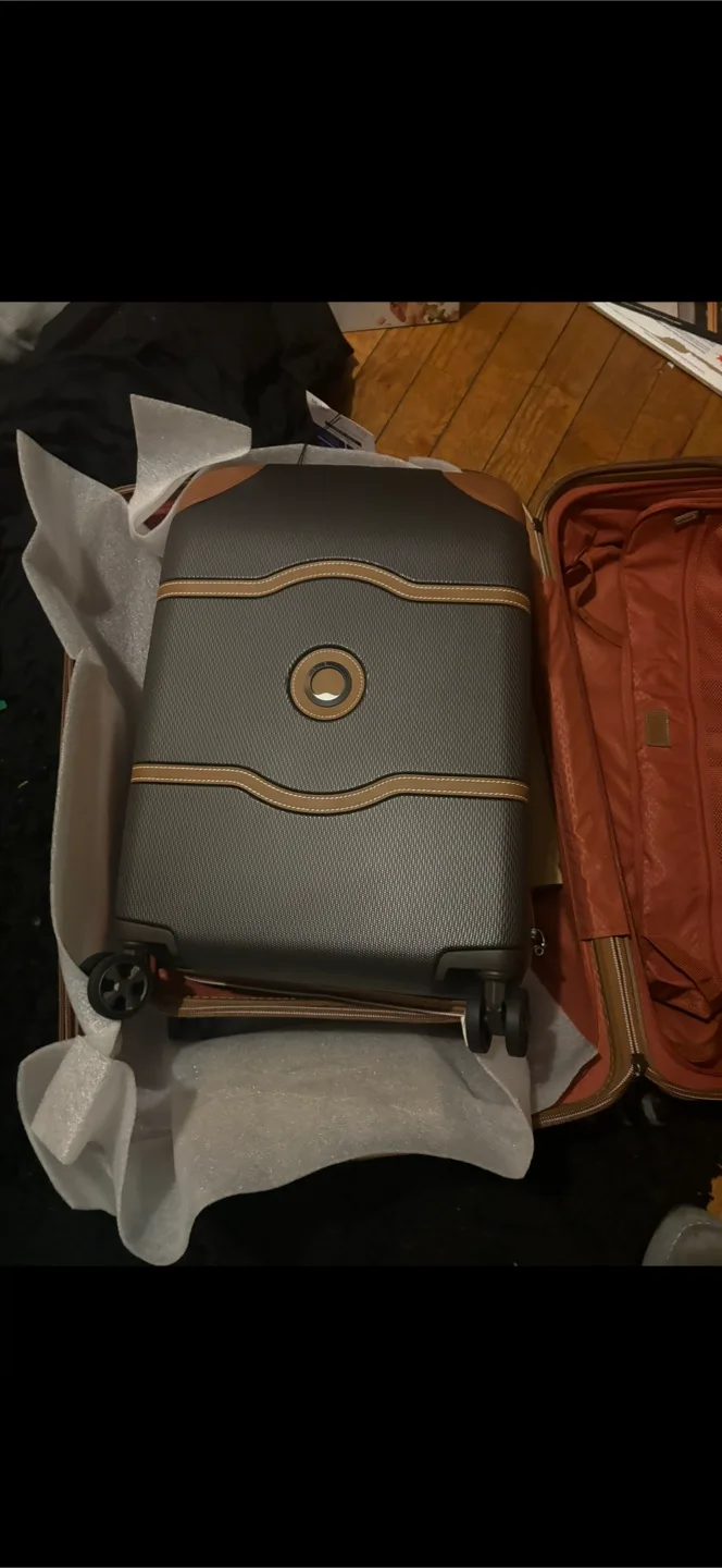 Delsey Luggage Set - Dark Brown image indicator(2)