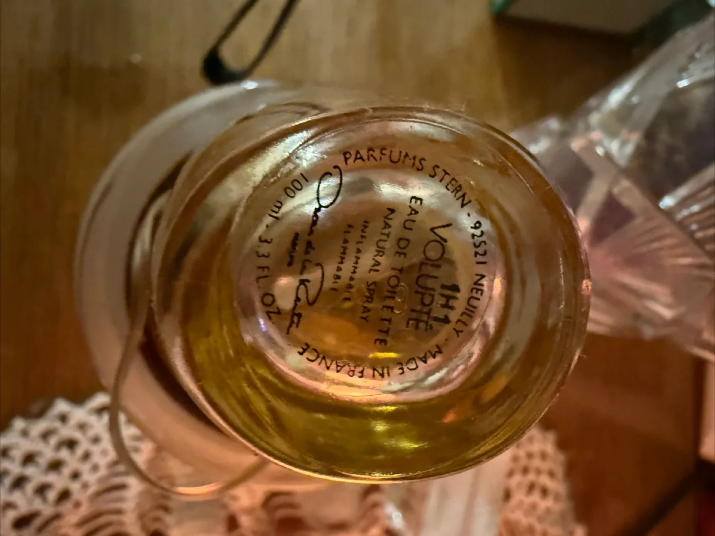 Vintage Perfume Bottle no box thumbnail