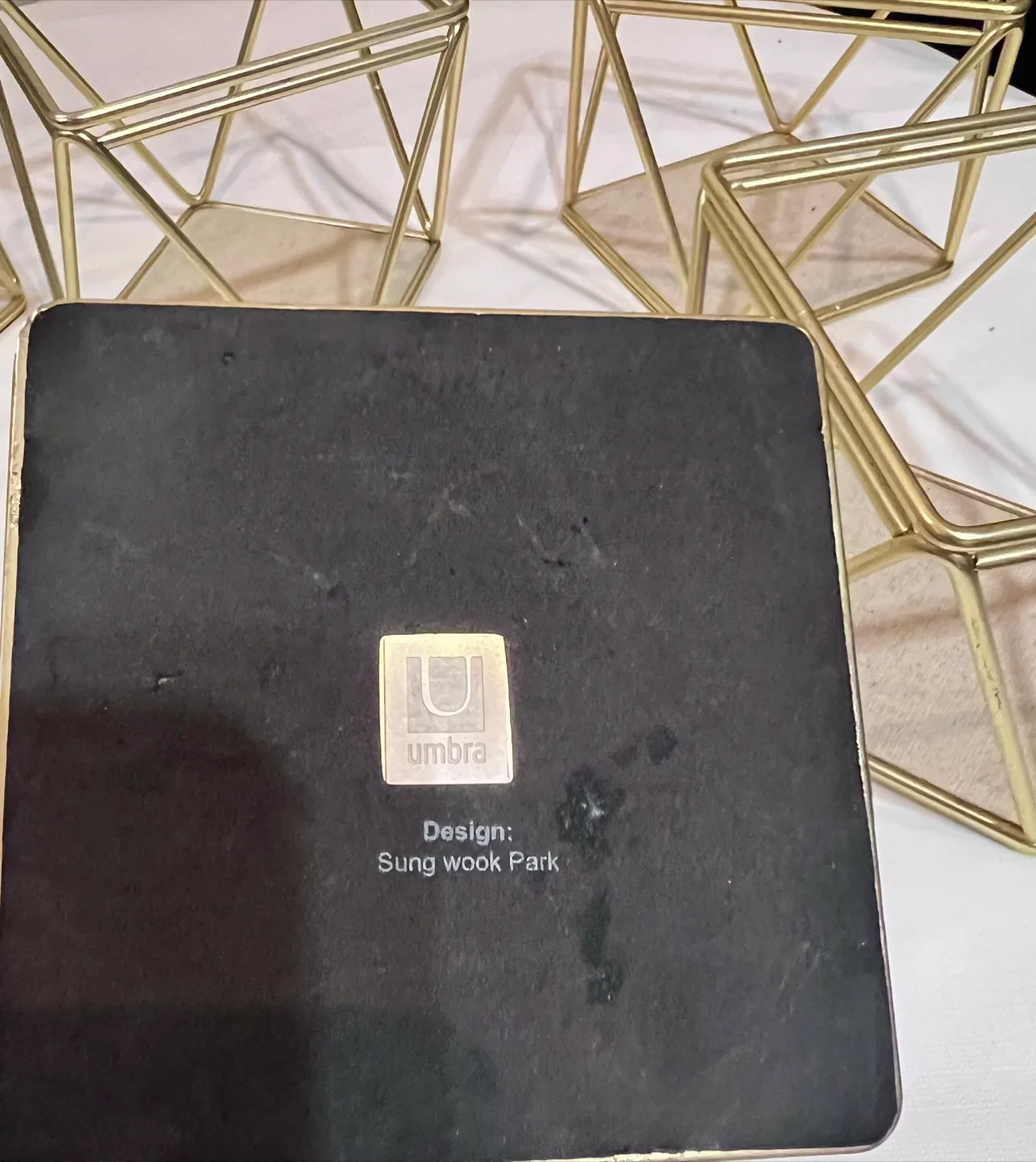 6 UMBRA gold prisma holders image indicator(6)