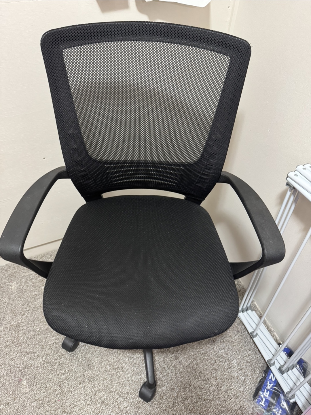 Black Mesh Office Chair (Adjustable)