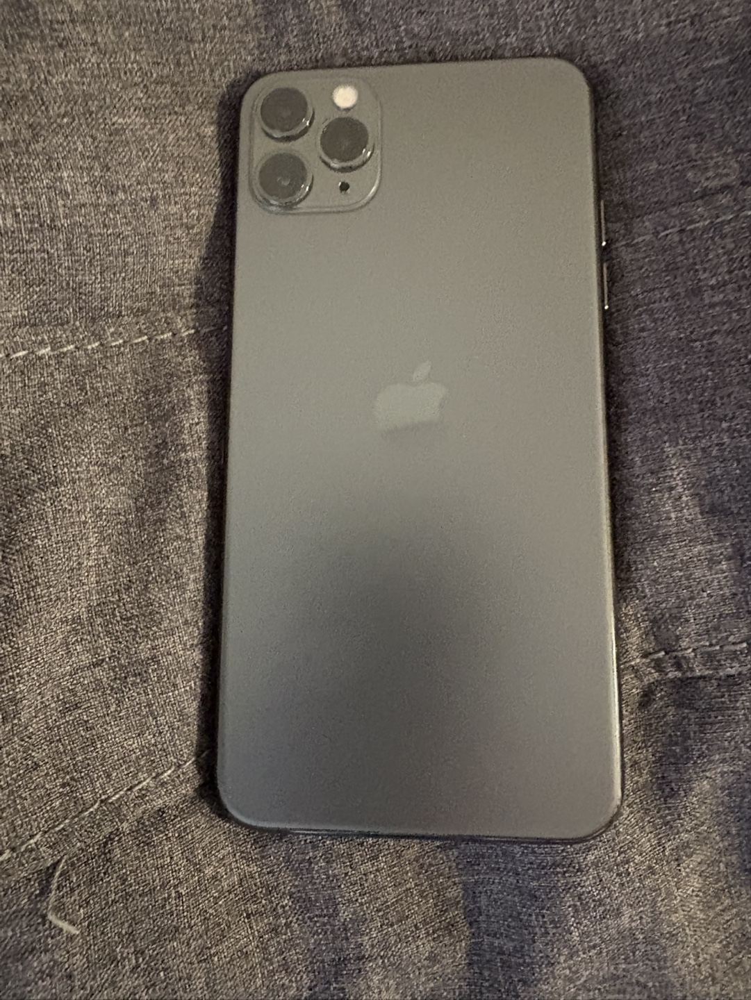 iPhone 11 Pro Max Space Grey - photo 2
