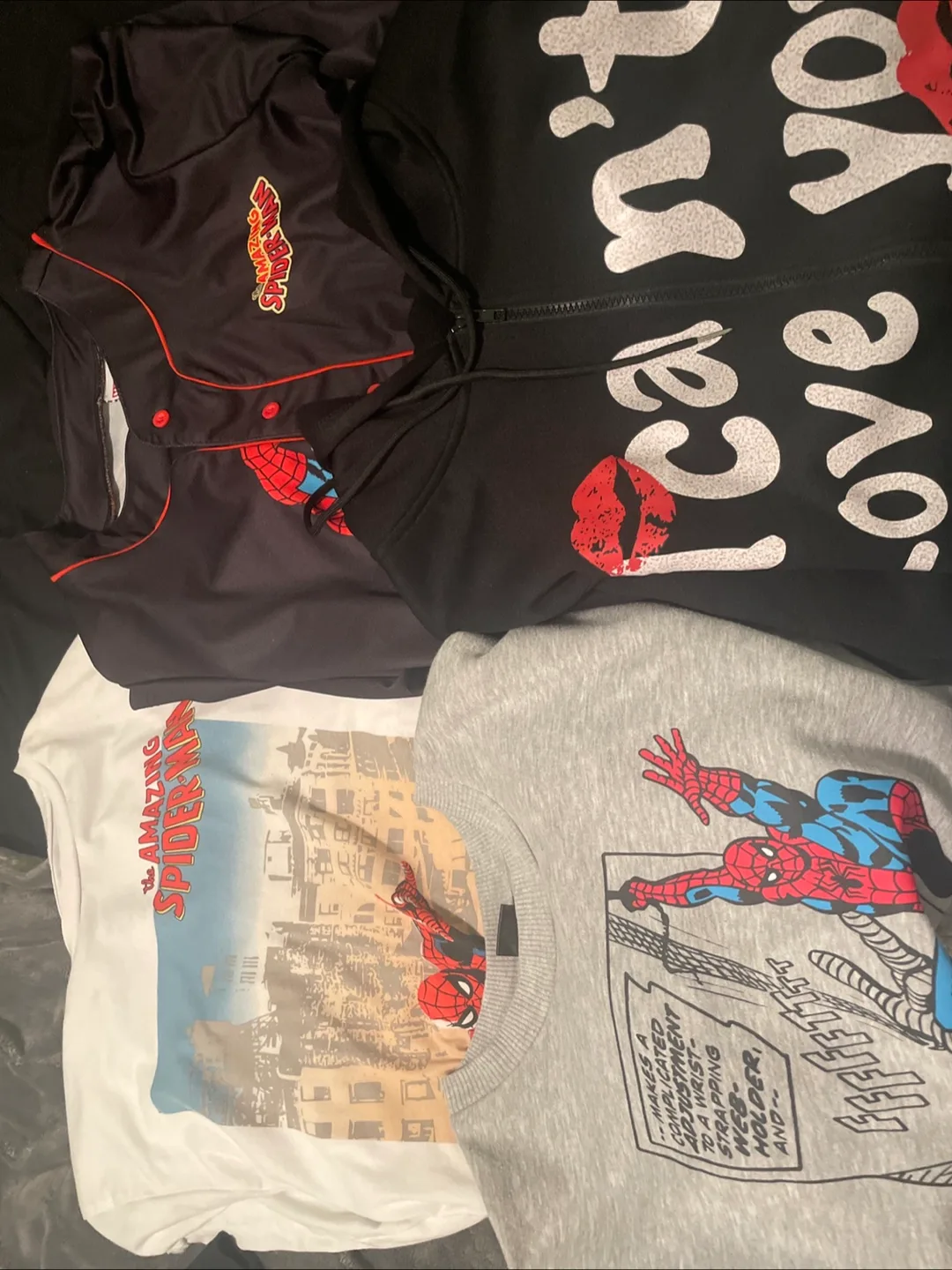 2 spider man shirts, 1 spiderman sweater, 1 zip up sweater thumbnail