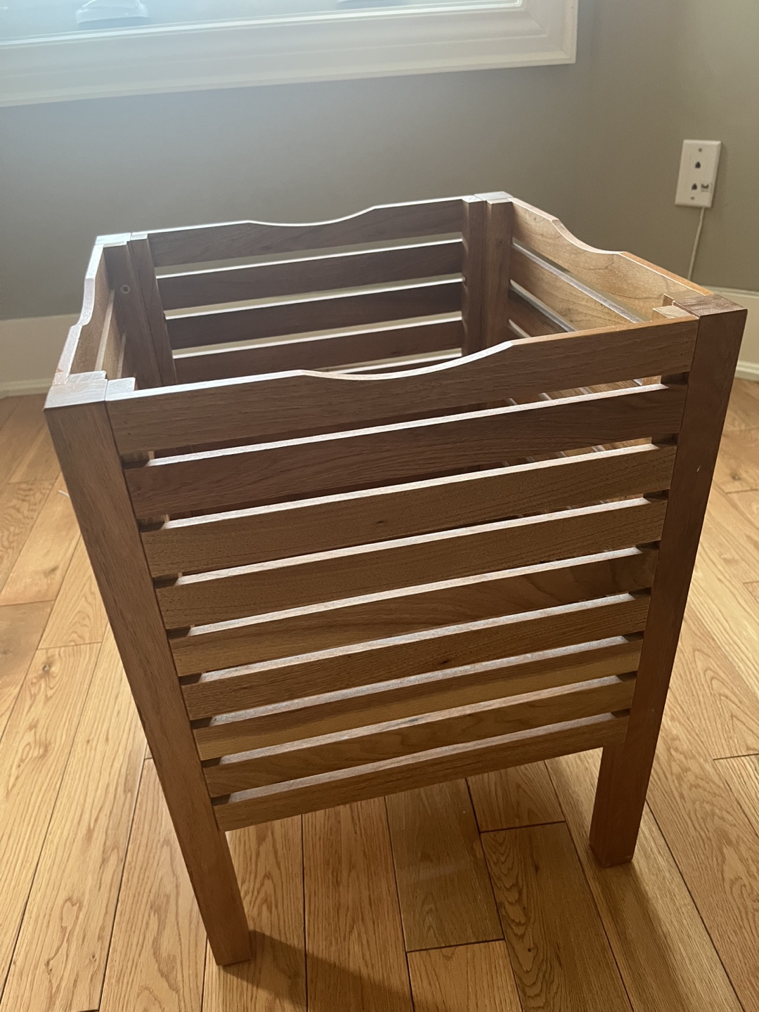 Wooden Storage with Lid - photo 4
