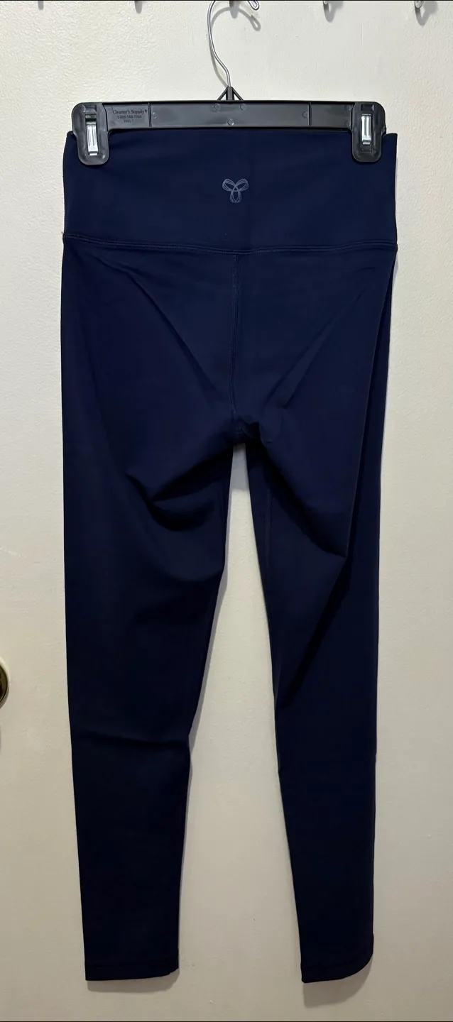 Dark Navy Blue TNA High Rise leggings- Size  M image indicator(2)
