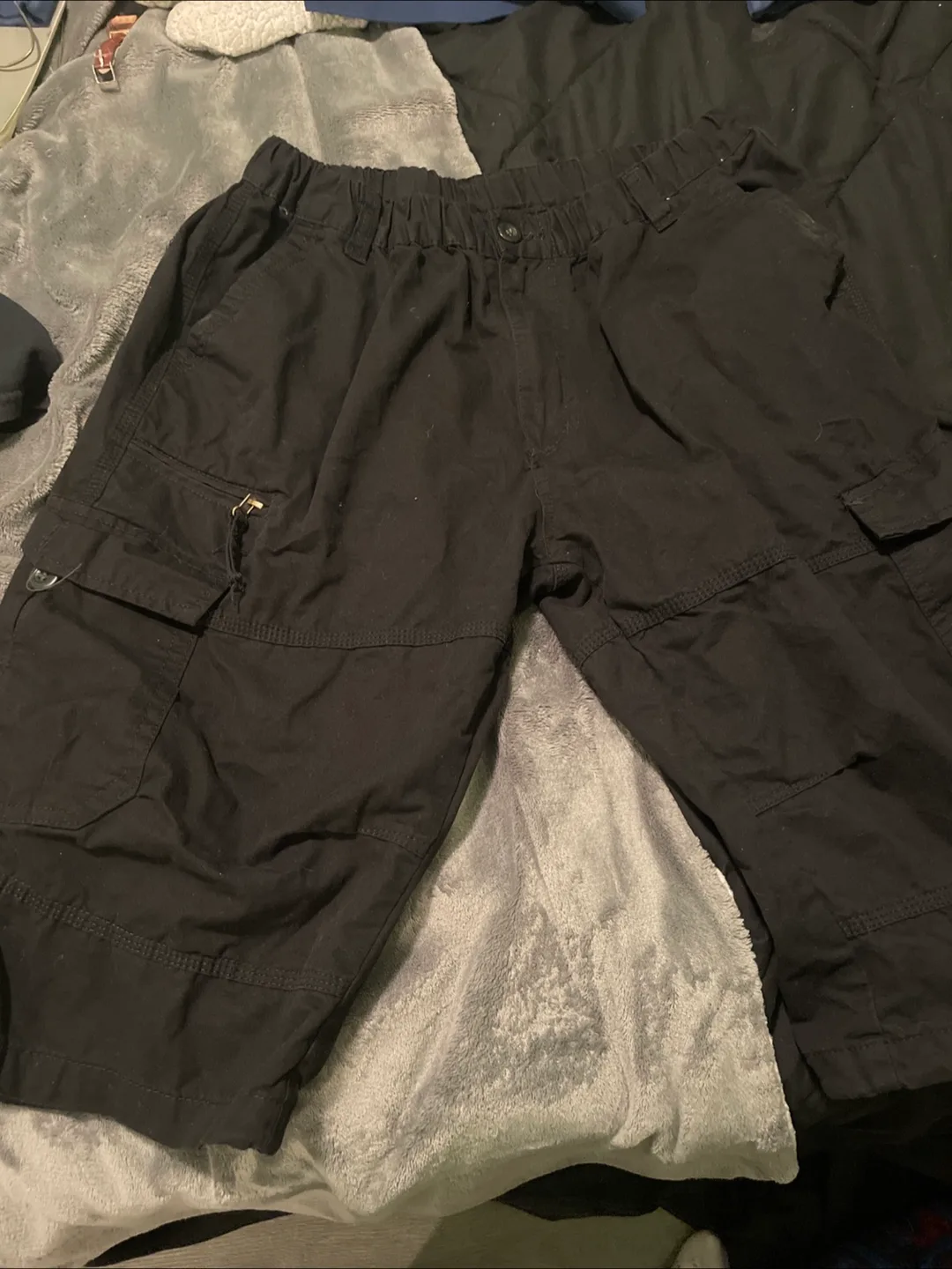 Men's Black Cargo Shorts thumbnail
