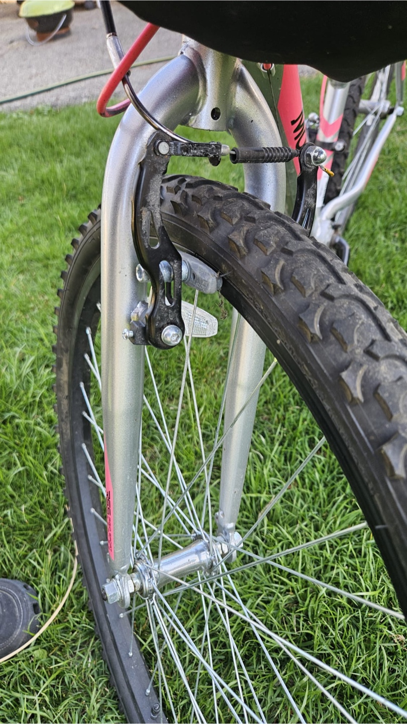 Movelo Women's Mountain Bike - photo 3