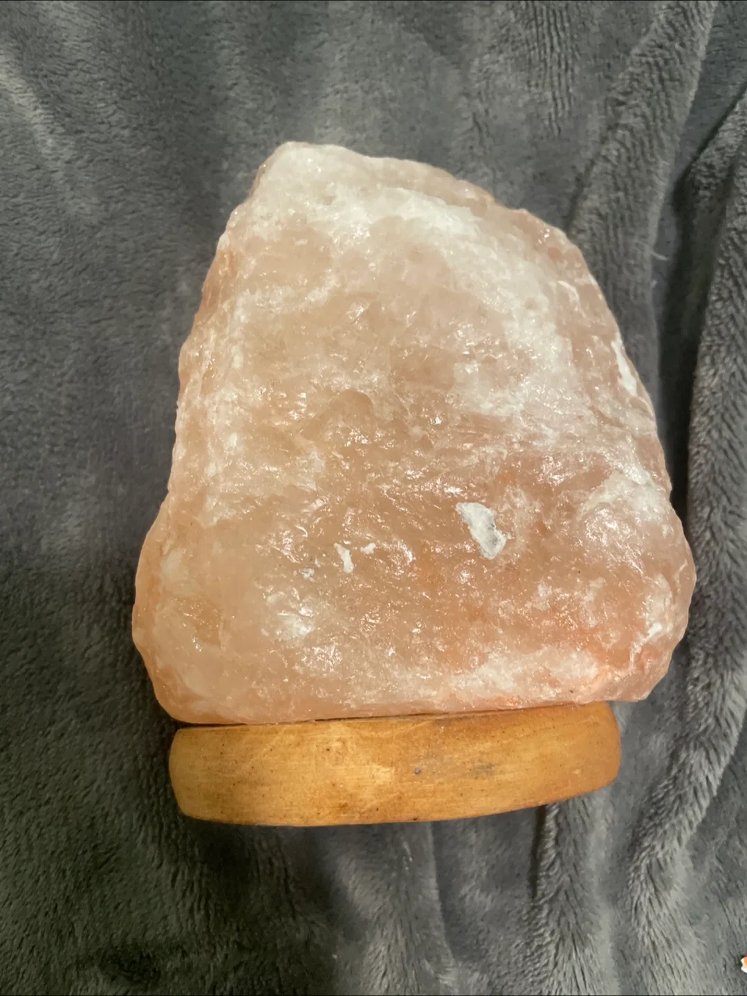 Himalayan Salt crystal thumbnail