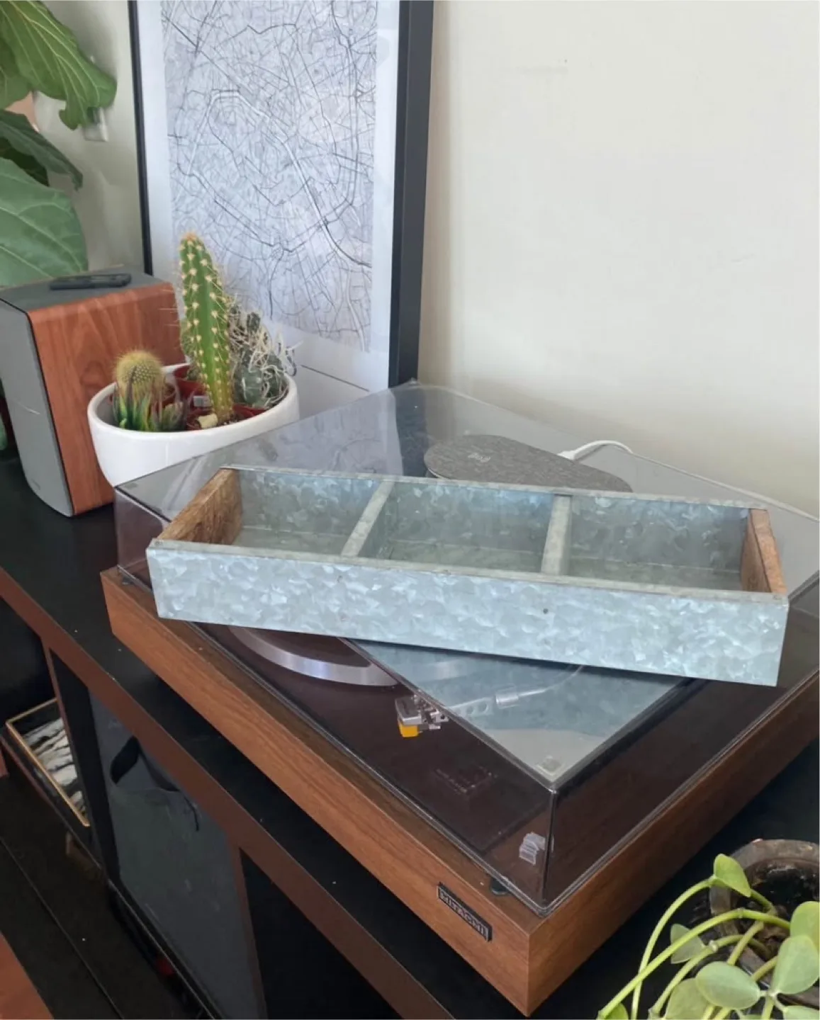Rustic Galvanized Metal Planter Box thumbnail
