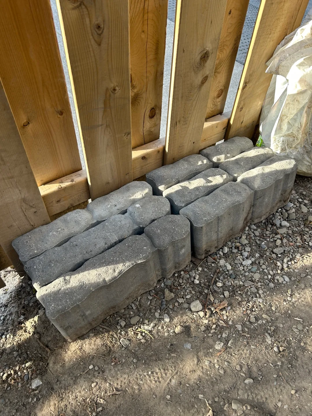 Pewter Cobblestone Garden Edging thumbnail