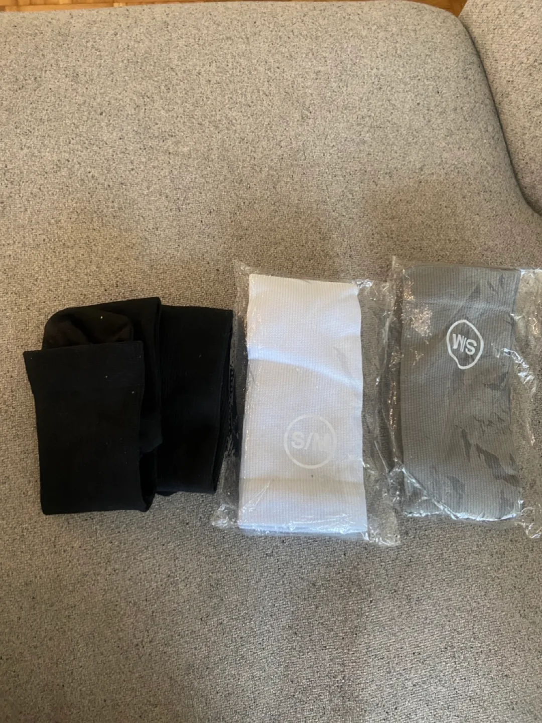 Compression socks for women thumbnail