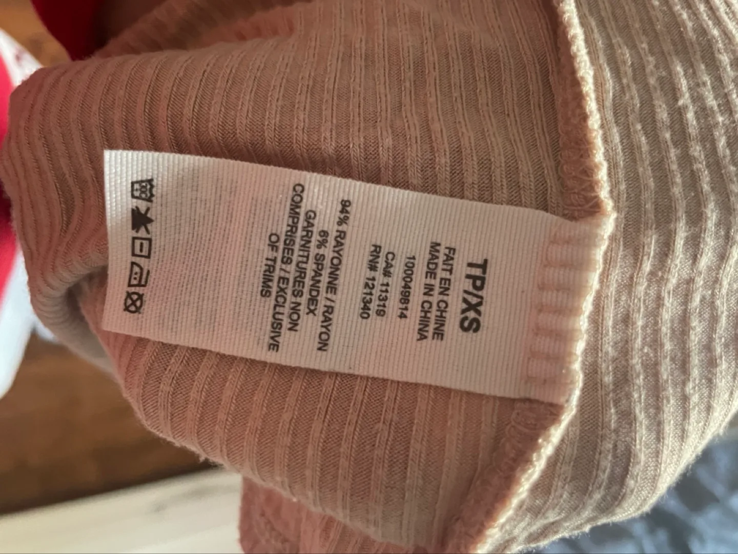 Two garage cropped tops bundle image indicator(3)