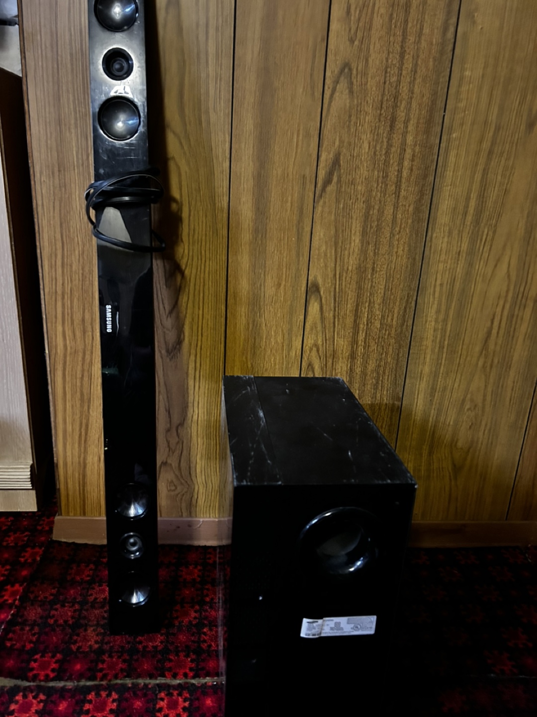 Samsung HW-H450 Soundbar with Wireless Subwoofer - photo 4