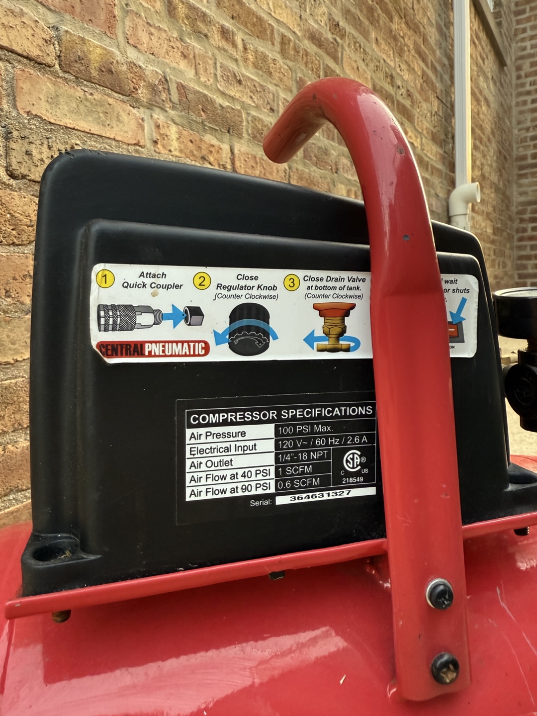 Central Pneumatic 1/3 HP 3 Gallon Air Compressor - photo 2