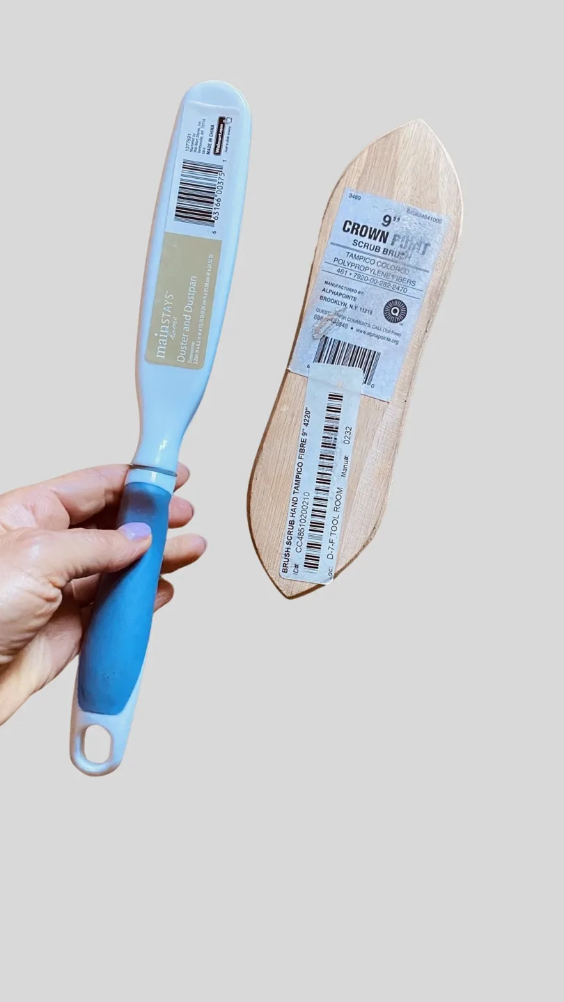 Crown Point 9" Scrub Brush &  Minky Dustpan Brush image indicator(3)