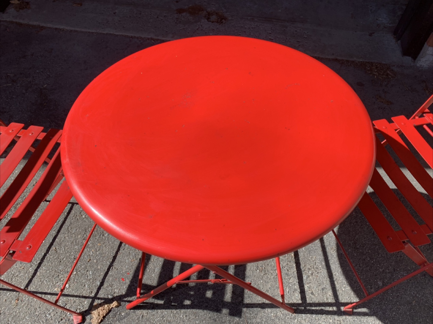 Red Metal Bistro Set - Table and Two Chairs - photo 3
