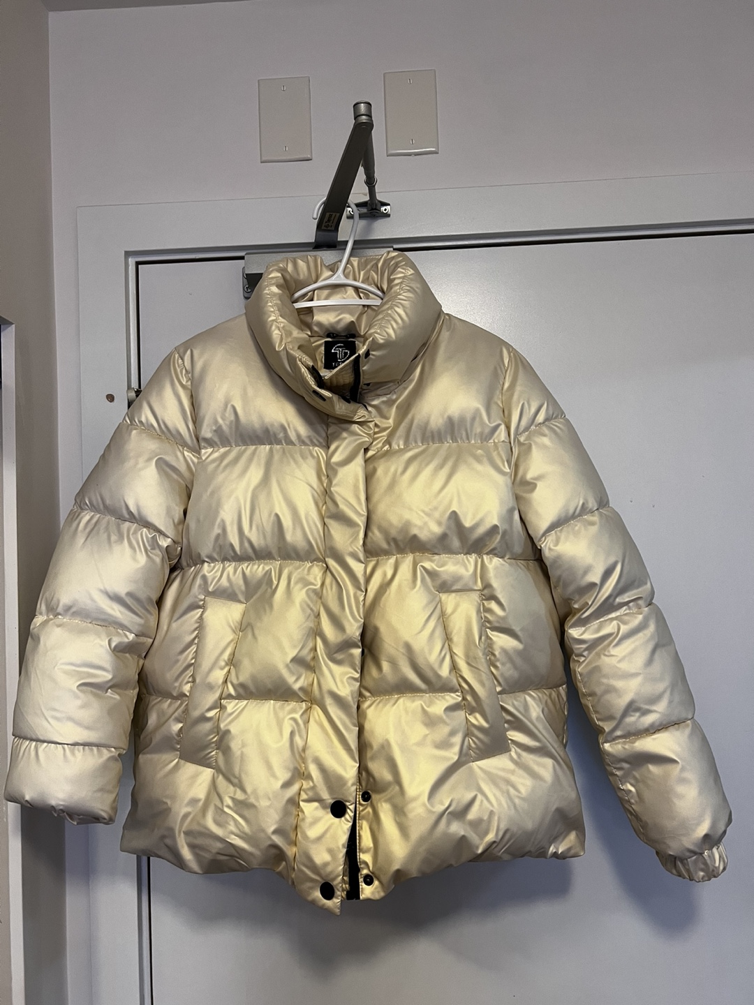Champagne  puffer jacket - photo 5
