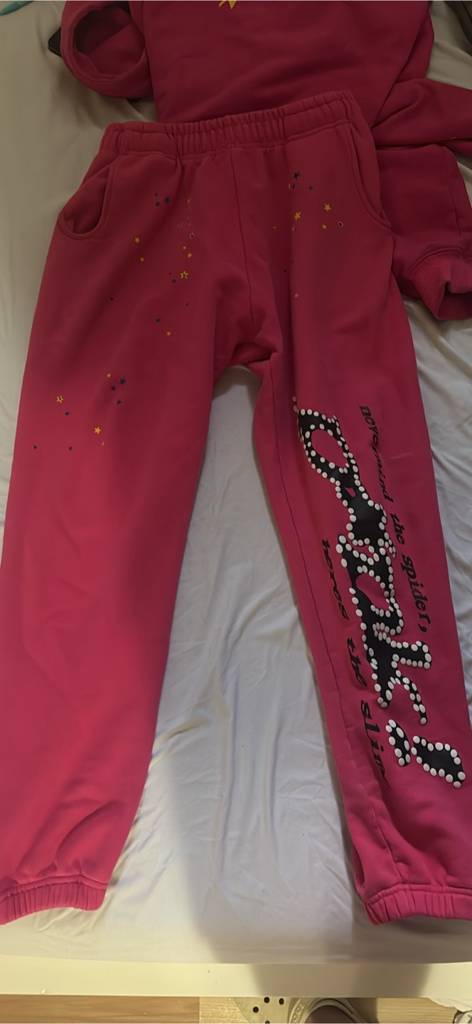 pink sp5der pants