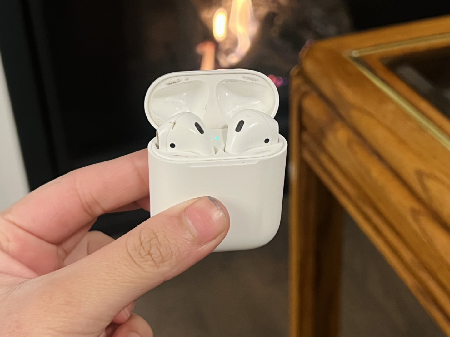 Apple AirPods second generation