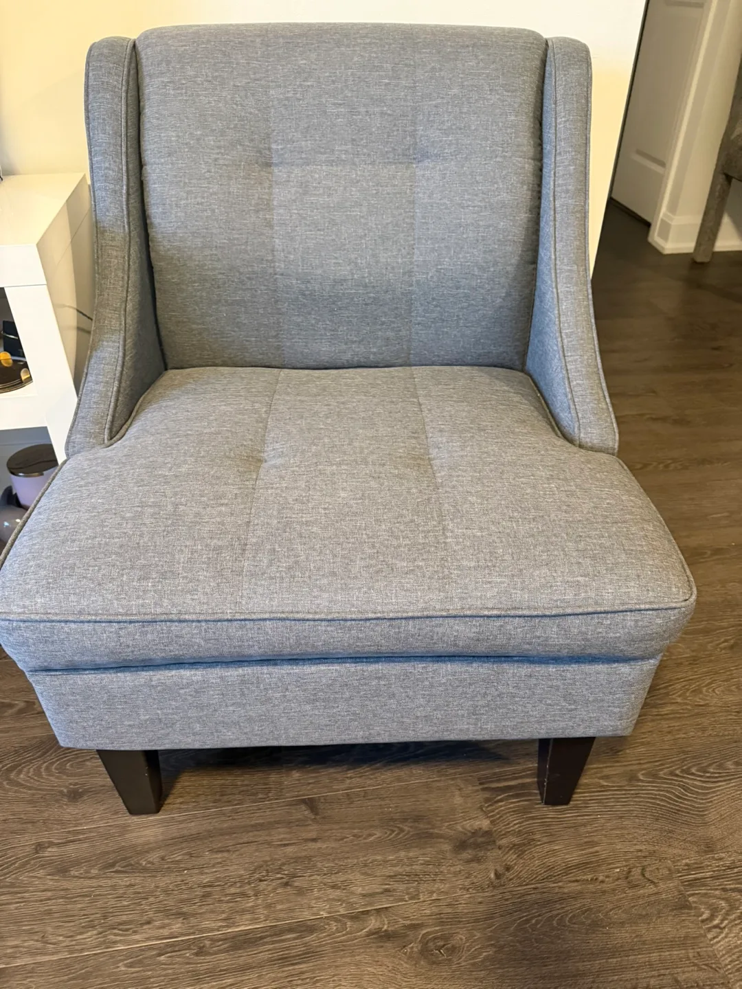 Grey Fabric Sofa Set - Sofa, Loveseat and Accent Chair image indicator(3)