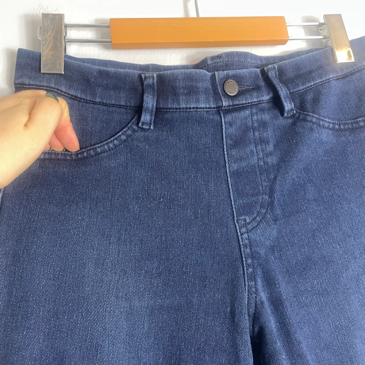 Uniqlo Blue Ultra Stretch Denim Skinny Jeggings Size 4 image indicator(5)