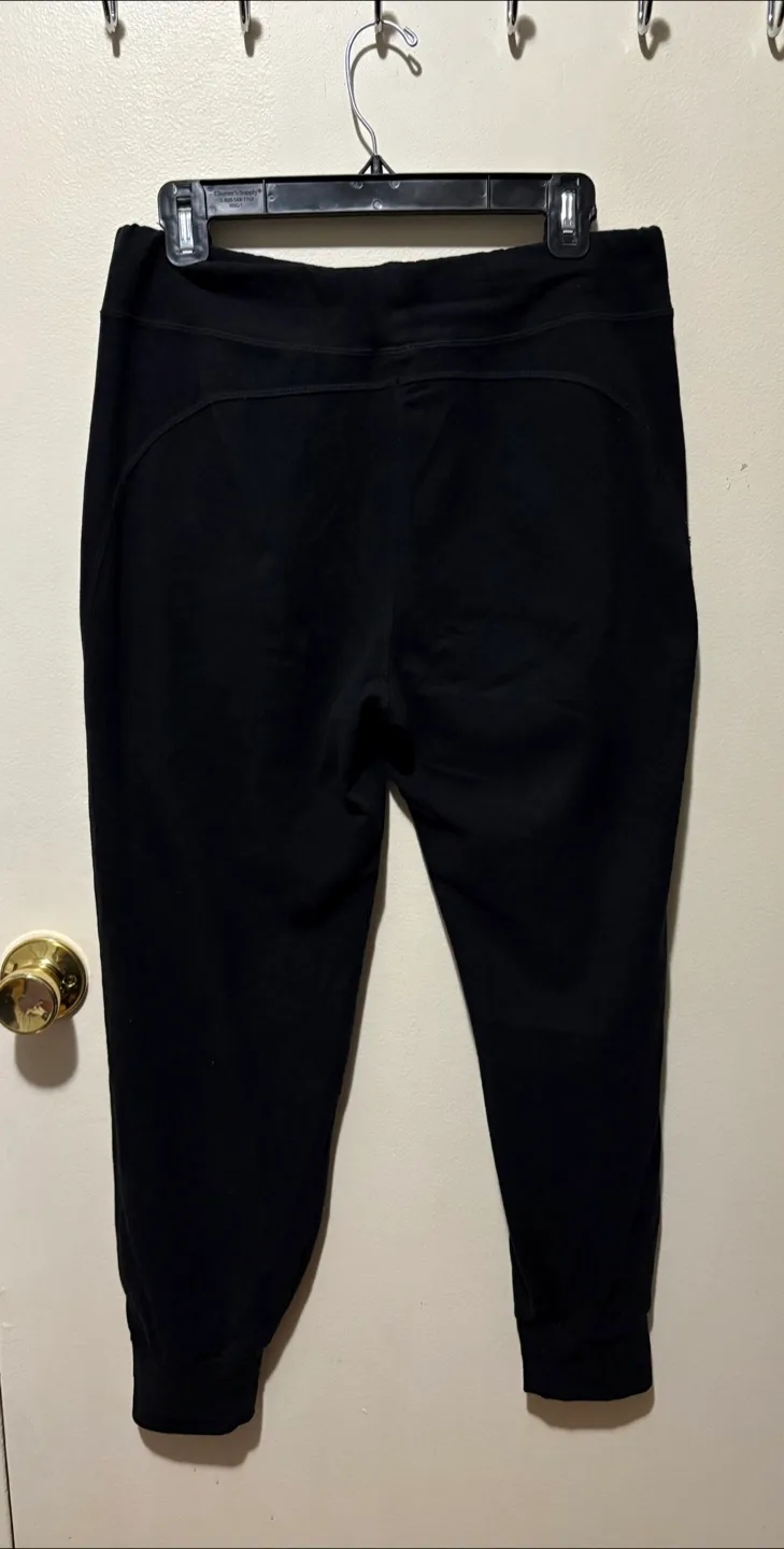 Sweaty Betty Black Jogger- Size Large image indicator(2)