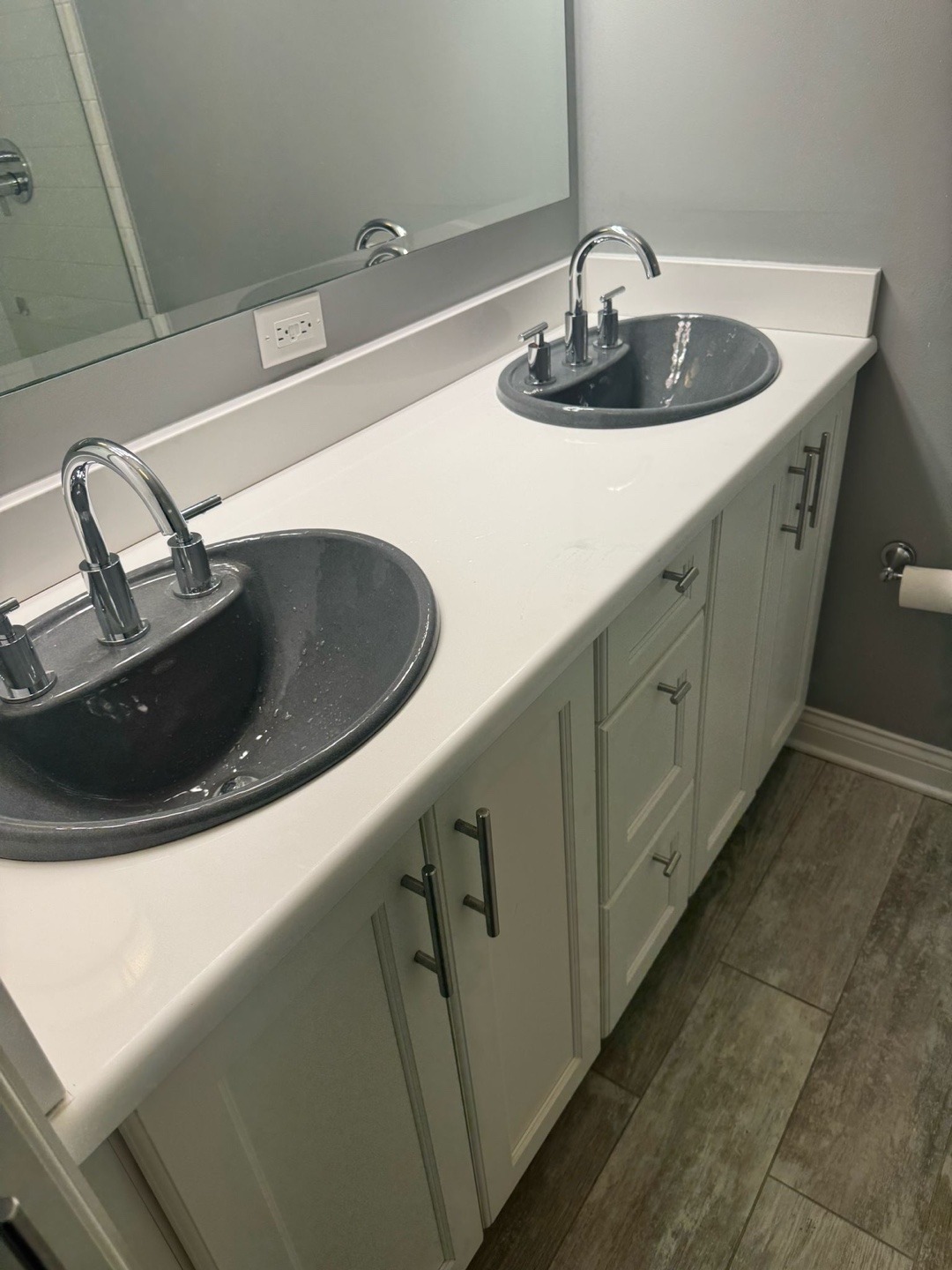 Double Vessel Bathroom Sink Vanity Set