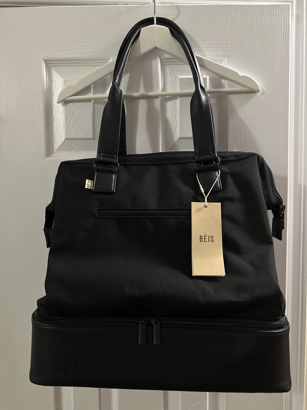 Béis Black Weekender Duffle Bag