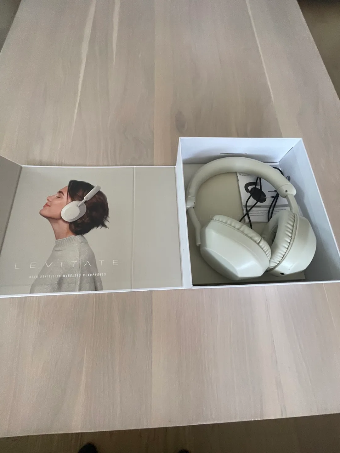 Heastyle Advanced Levitate Wireless Headphones - Brand New image indicator(3)