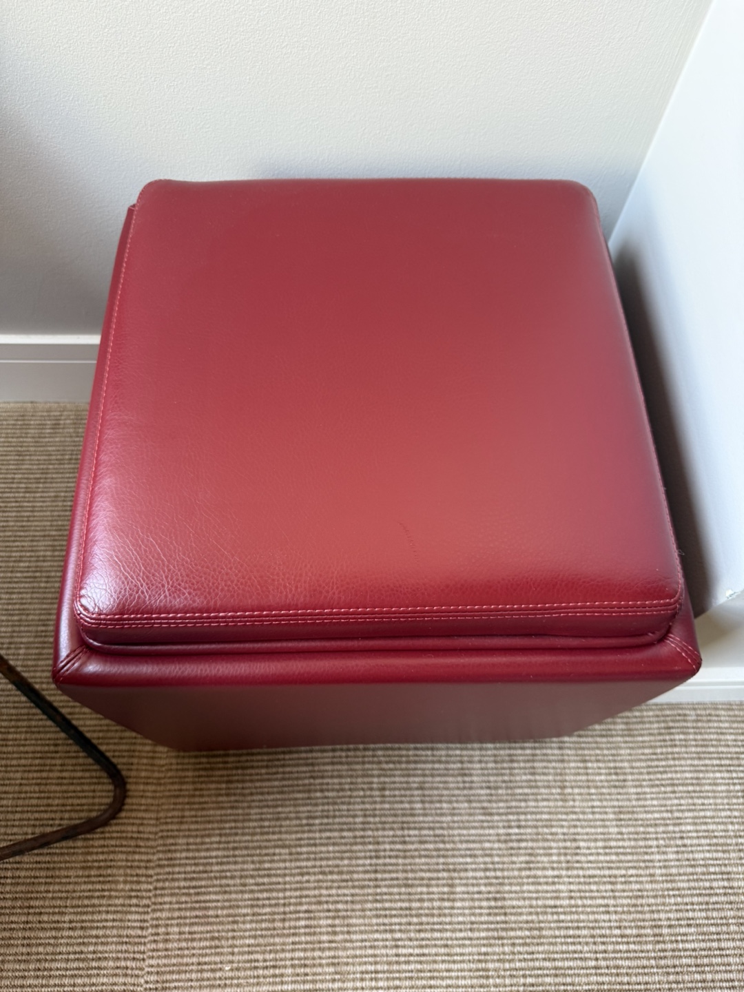Red Leather Storage Ottoman - photo 3