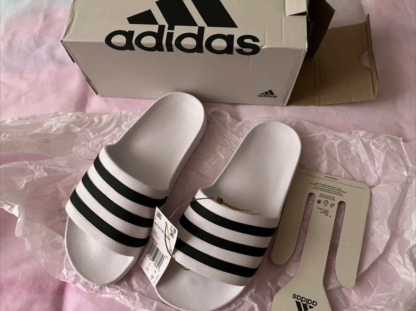 Adidas Adilette Aqua Slides - Size 6 thumbnail