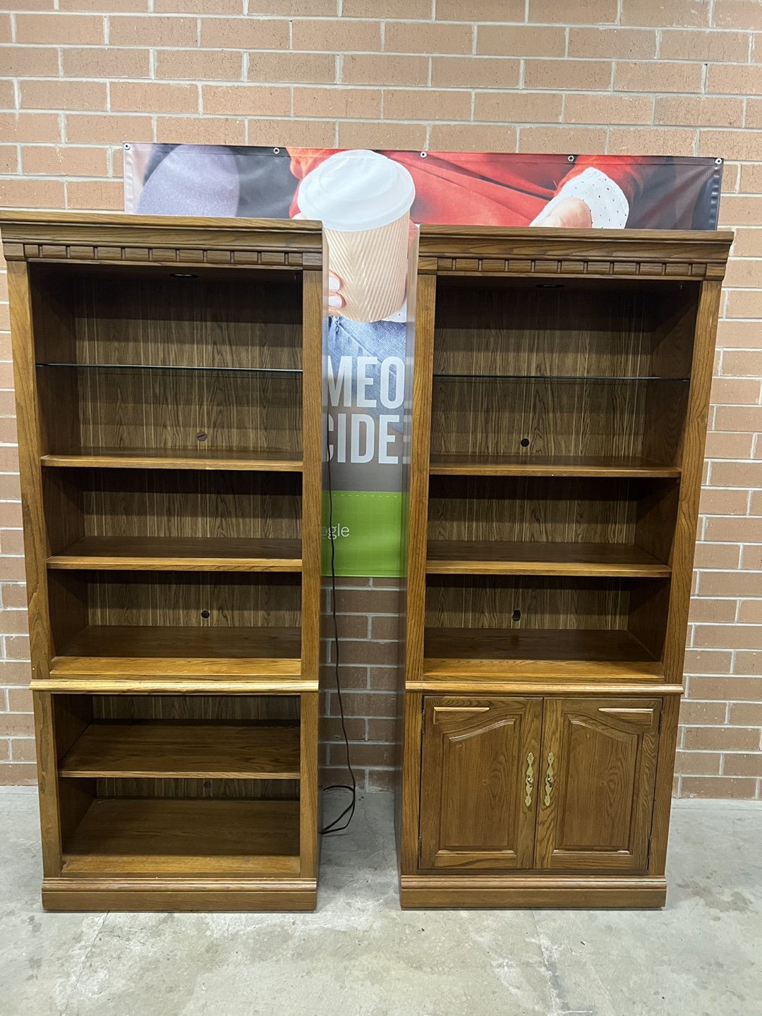Thomasville set of 2 Bookcases w/storage