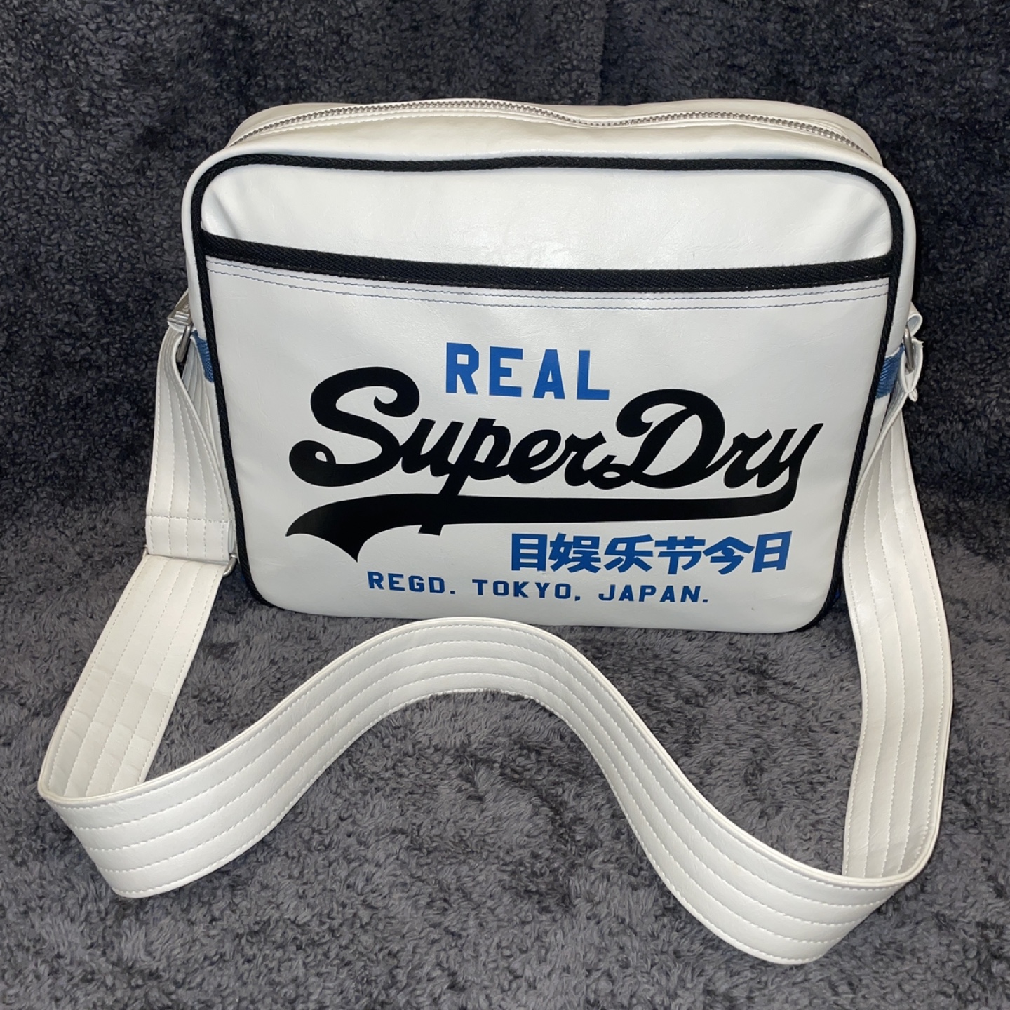 Superdry Messenger Bag