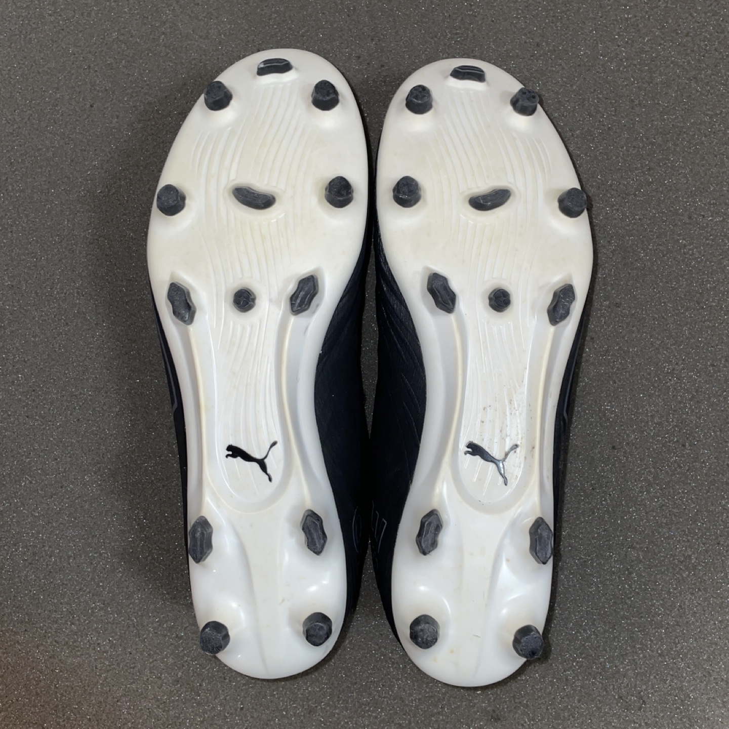 Puma One Soccer Cleats (Size 9) - photo 4