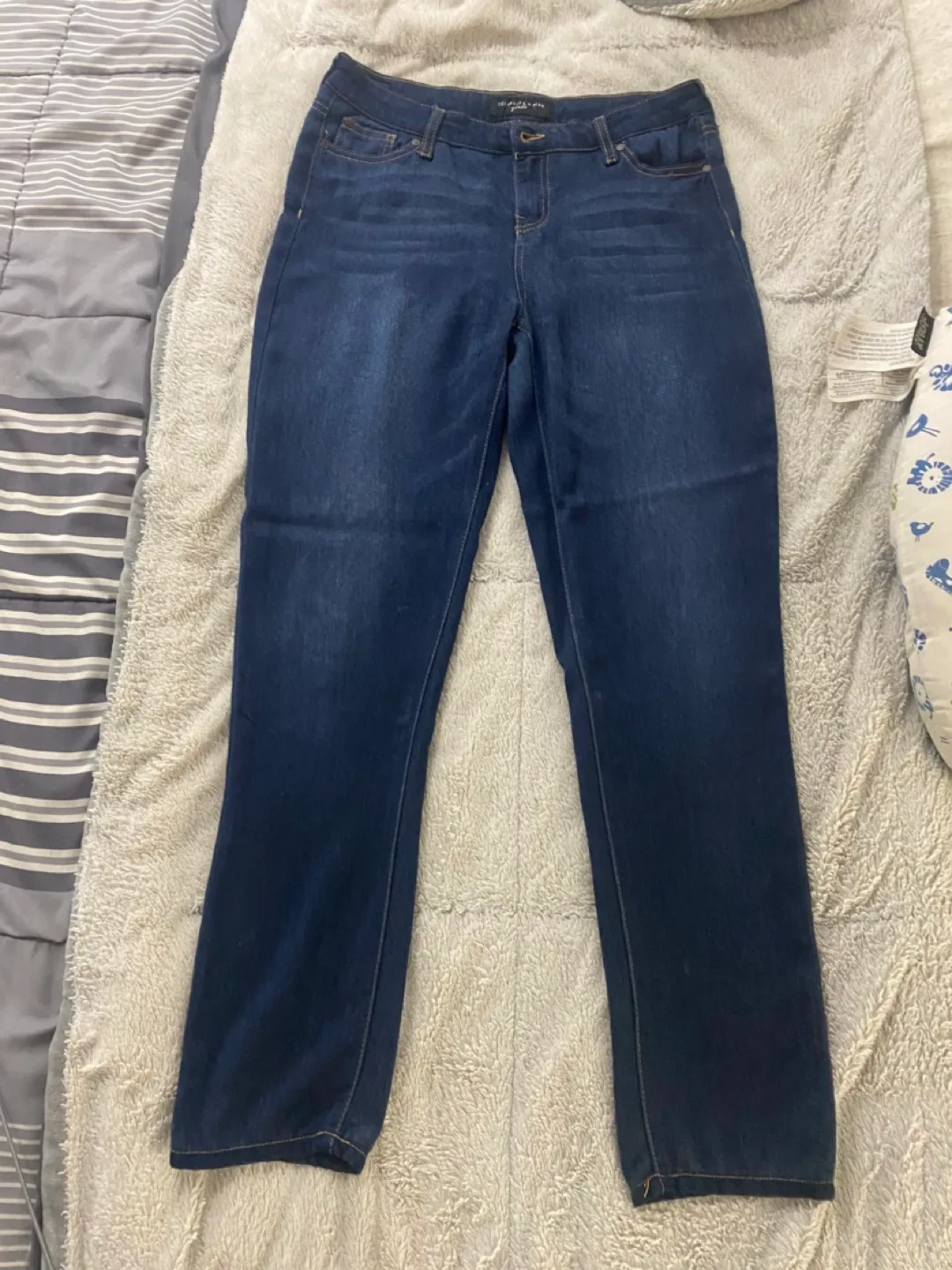 Celebrity Pink Girls Dark Wash Jeans thumbnail