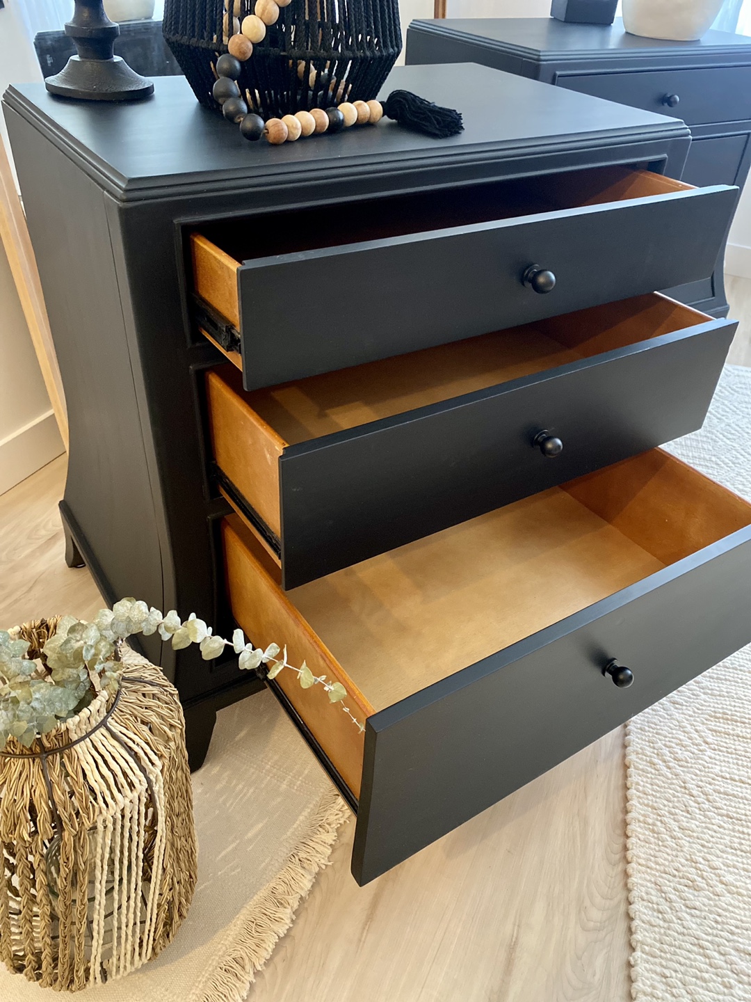King size nightstands - photo 3