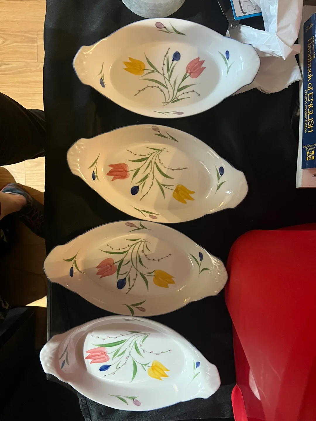 Set of Four Vintage Floral Serving Dishes image indicator(2)