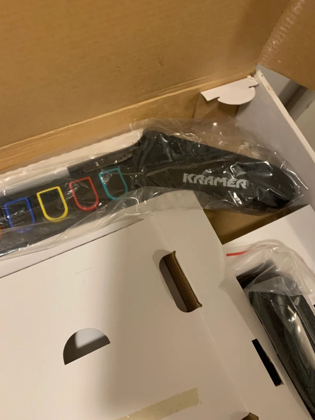 Guitar Hero Kramer Red Octane Wireless PS2 PS3 With Dongle image indicator(4)