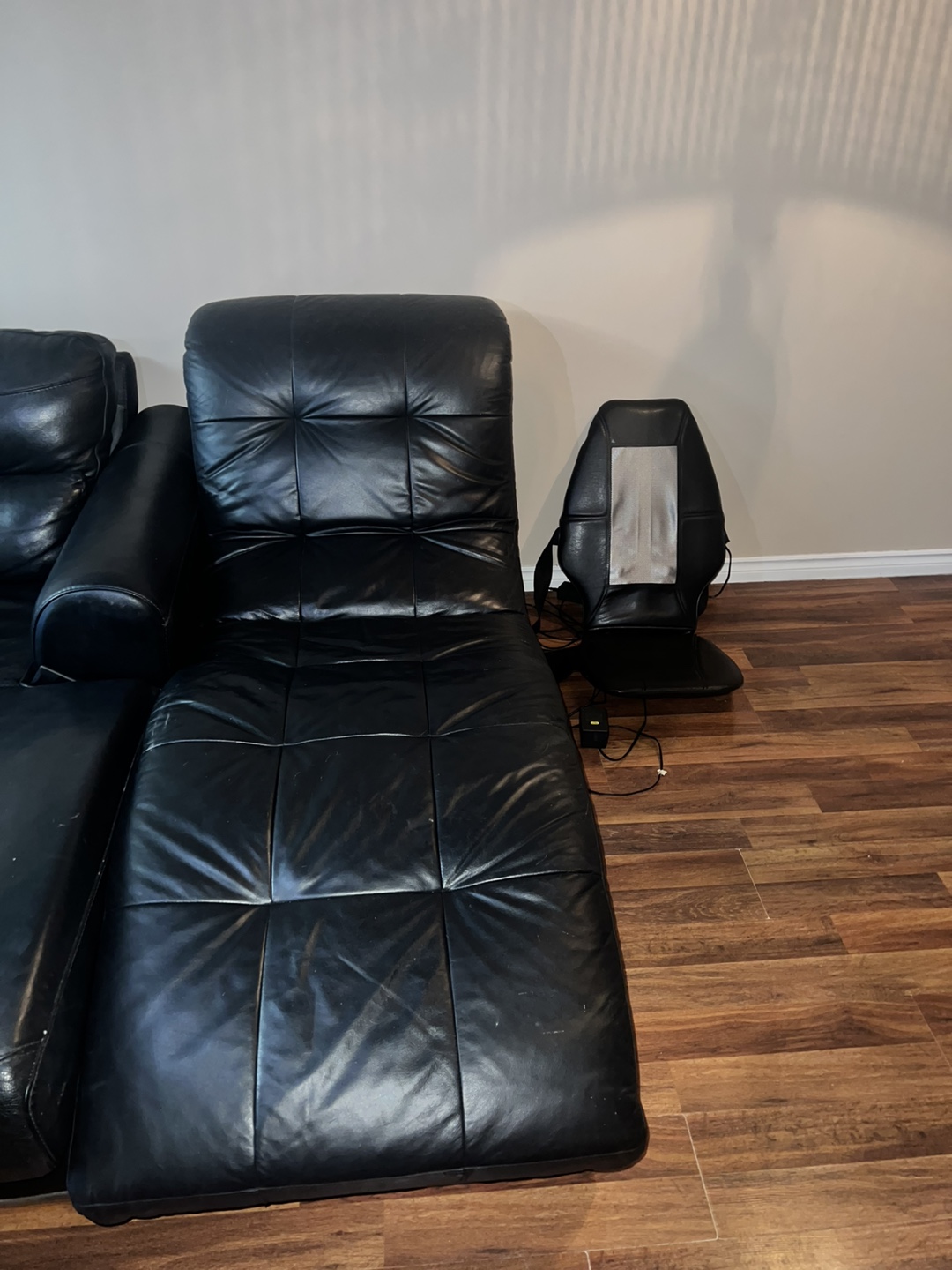 Black Leather Sectional Sofa with chaise and massager - photo 4