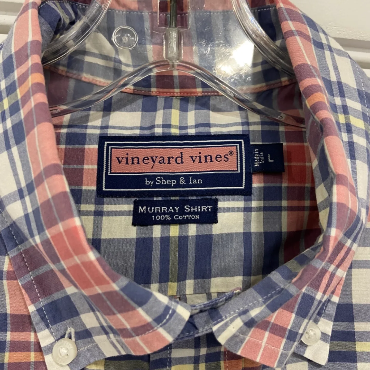 Size L - Vineyard Vines mens shirt image indicator(2)