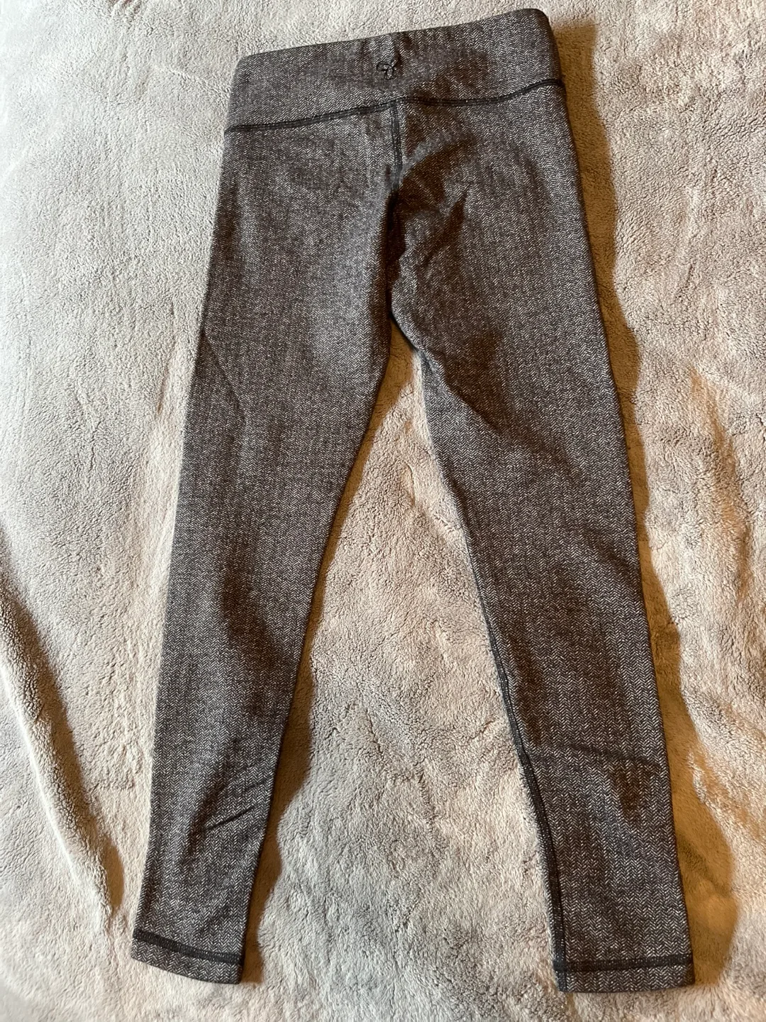 Tna Leggings - Size Small - Herringbone Pattern image indicator(2)