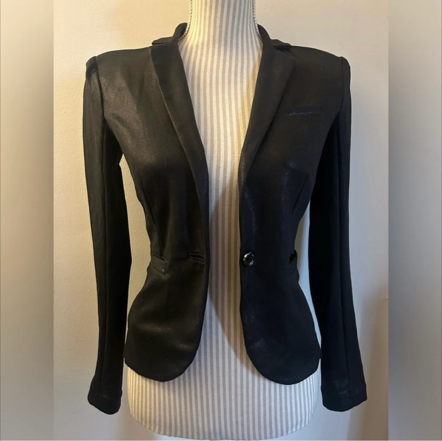 Armani Exchange Black Blazer - Size XS image indicator(2)