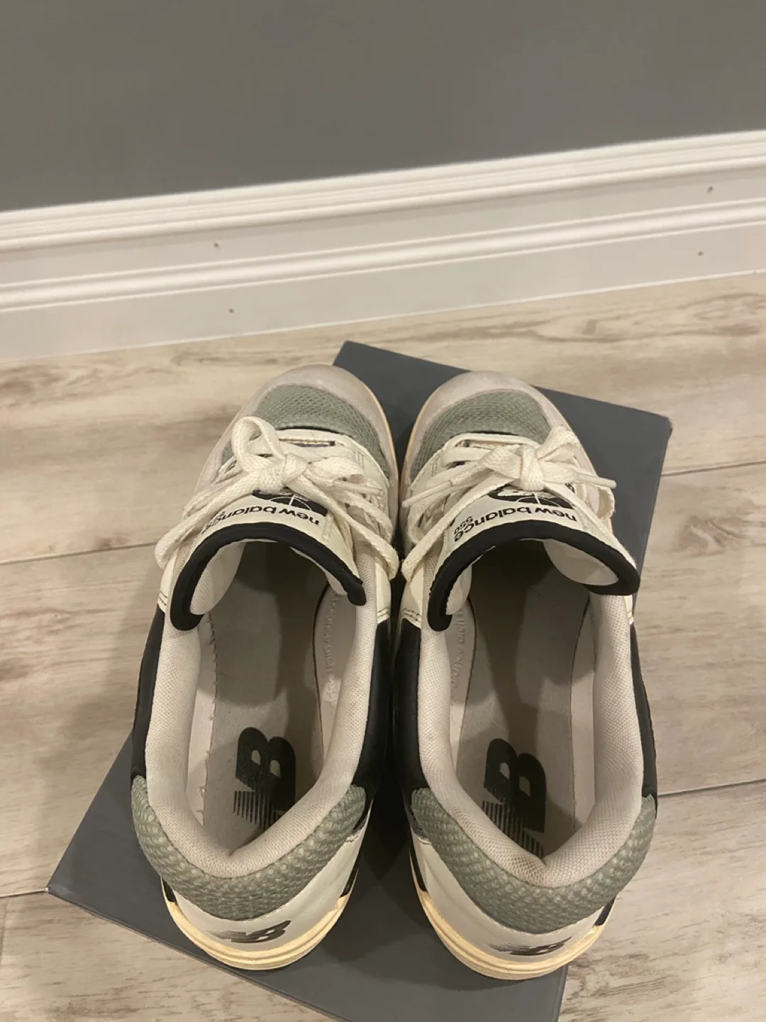 NewBalance 550’s Sea Salt with Black image indicator(6)