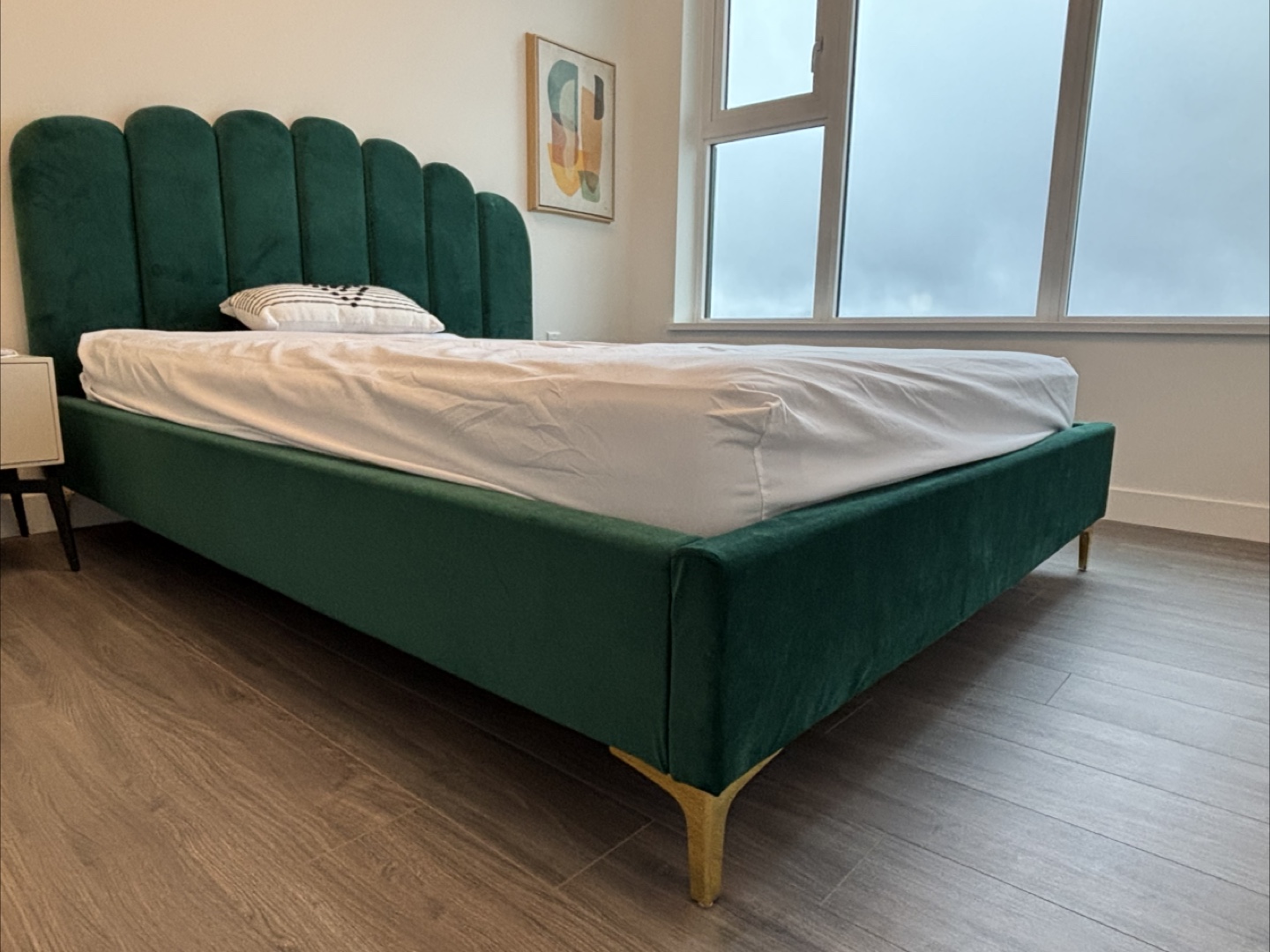 Emerald Green Velvet Queen Bed Frame
