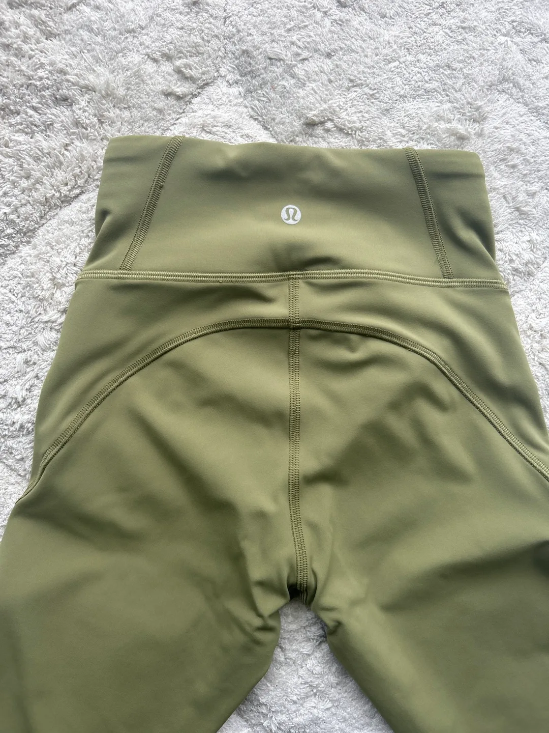 Lululemon High-Rise Leggings - Size 4 - Olive Green image indicator(2)