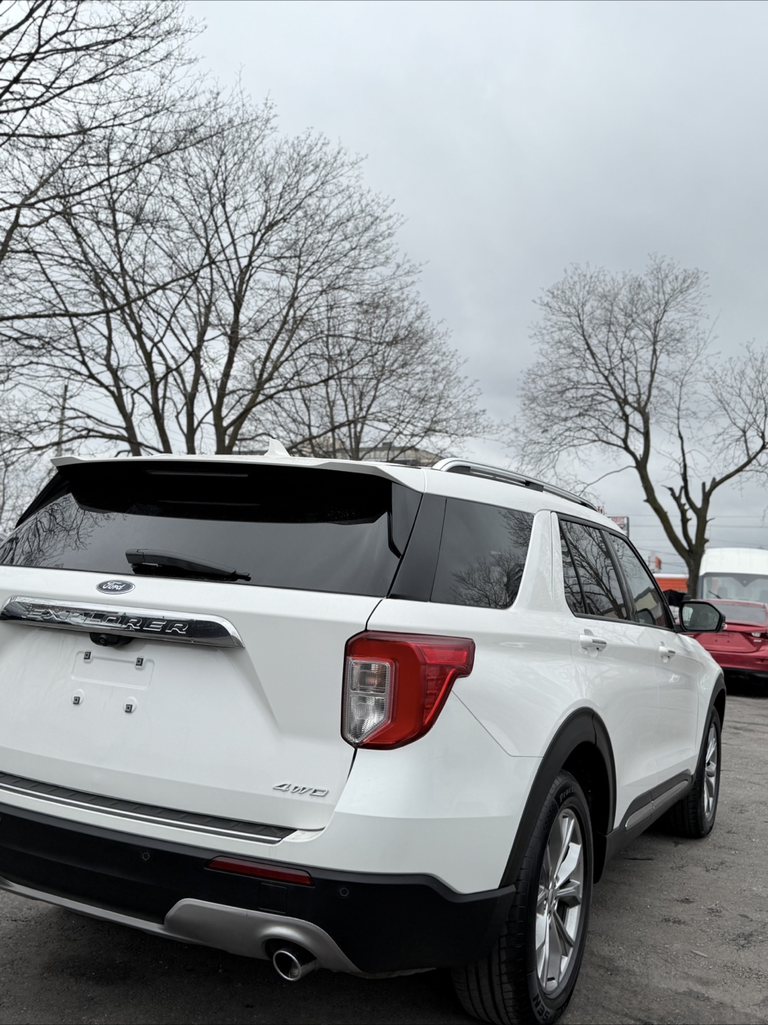 2021 Ford Explorer 4WD - photo 5