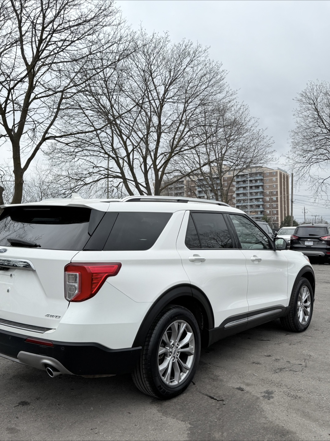 2021 Ford Explorer 4WD - photo 4
